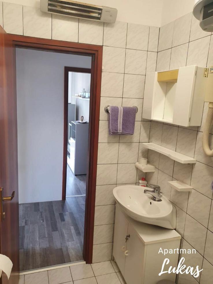 Apartmani Mazzarolli Jadranovo Camera foto