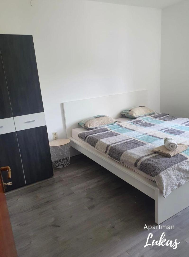 Apartmani Mazzarolli Jadranovo Camera foto